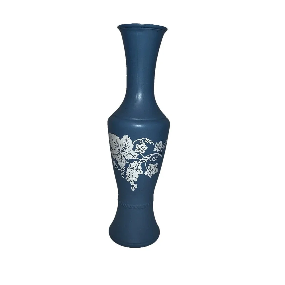 Avon Vtg 70s Faux Wedge-wood Clear Bottom Grecian Style Grapevine Tall Blue Vase
